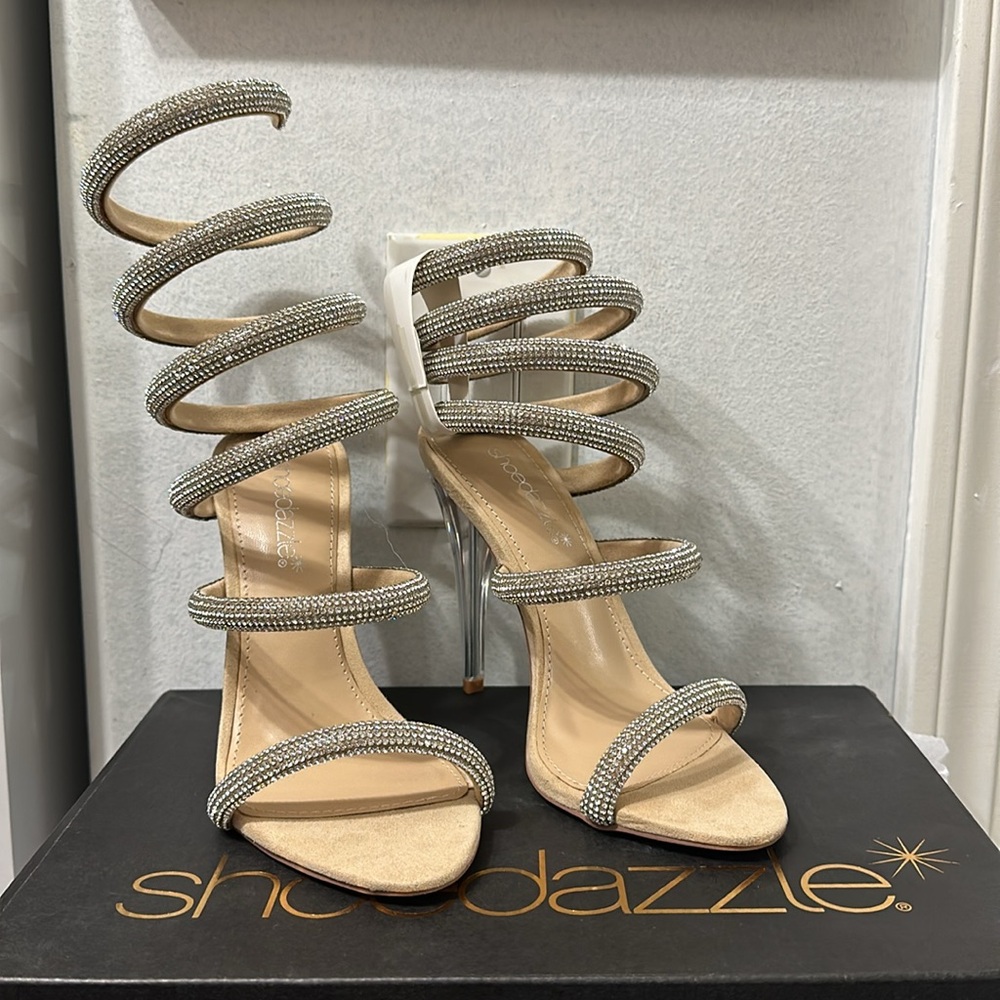 heels - Picture 3 of 5